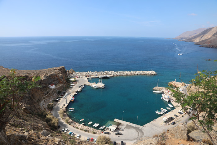 Kreta, Chora Sfakion, Panorama Äußerer Hafen - mittelmeer-reise-und-meer.de