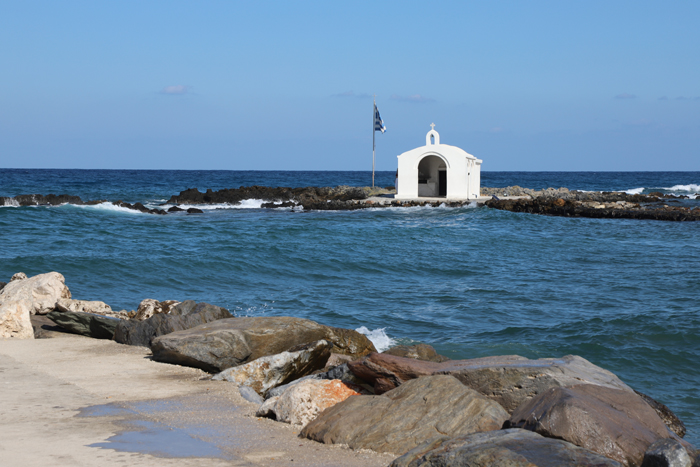 Kreta, Georgioupolis, St. Nikolaus-Kapelle, Blick von der Mole - mittelmeer-reise-und-meer.de