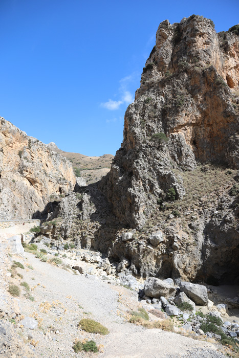 Kreta, Kourtaliotiko Schlucht, Parkplatz “Panorama View“ (1+2) - mittelmeer-reise-und-meer.de