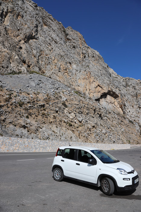 Kreta, Kourtaliotiko Schlucht, Parkplatz “Panorama View“ (1+2) - mittelmeer-reise-und-meer.de