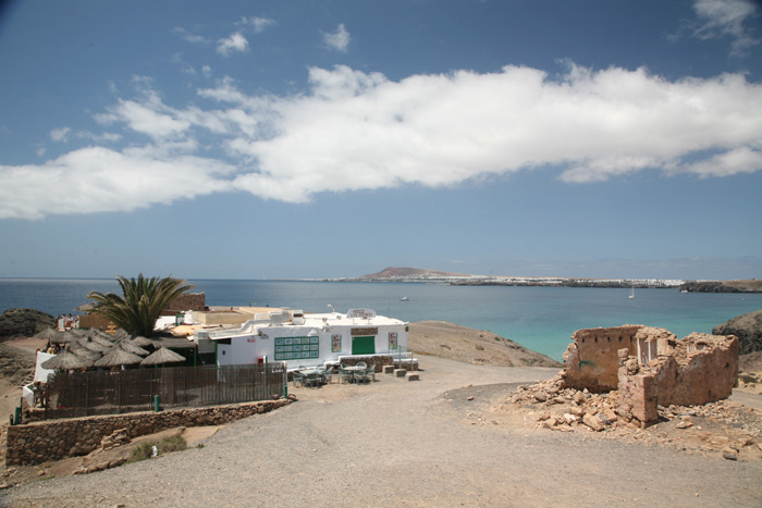 Lanzarote, Papagayo Strände, Ruine, Panorama Playa Blanca - mittelmeer-reise-und-meer.de