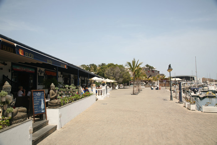 Lanzarote, Puerto Calero, Promenade - mittelmeer-reise-und-meer.de