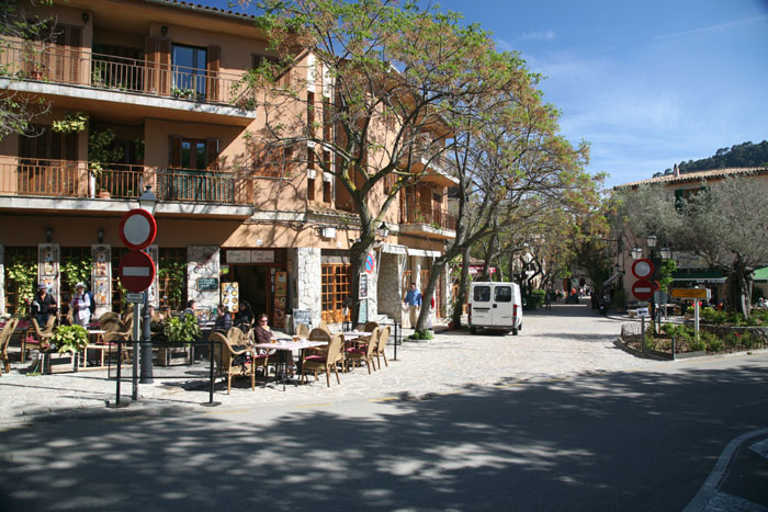 Mallorca, Valldemossa, Einkaufspassage Via de Palma - mittelmeer-reise-und-meer.de
