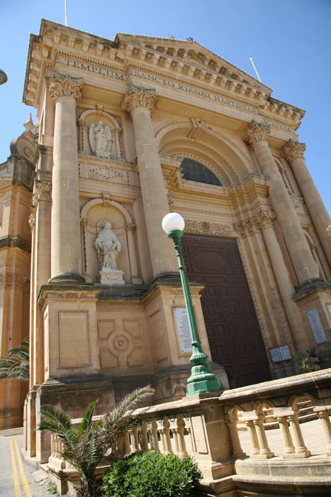 Malta, Xewkija, Gozo, Kirche, Eingangsportal - mittelmeer-reise-und-meer.de