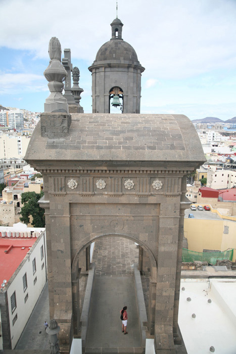 Gran Canaria, Las Palmas, Glockenturm Kathedrale Santa Ana - mittelmeer-reise-und-meer.de