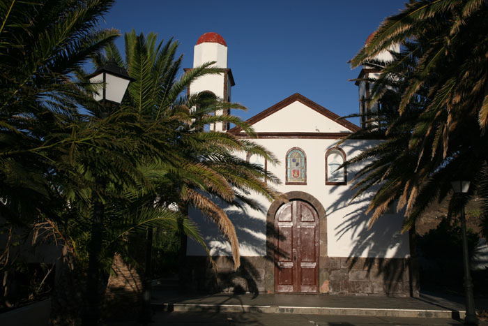 Gran Canaria, Puerto de las Nieves, Ermita Virgen de las Nieves, Eingang, Altar - mittelmeer-reise-und-meer.de