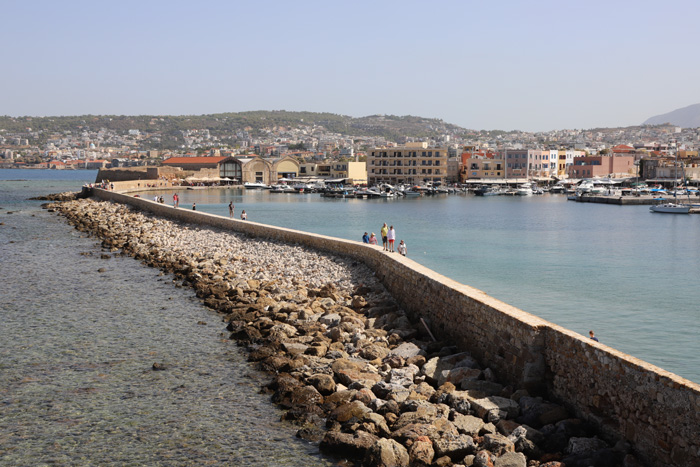 Kreta, Chania, Aussichtspunkt Mole, Wachhaus Venetianischer Hafen - mittelmeer-reise-und-meer.de