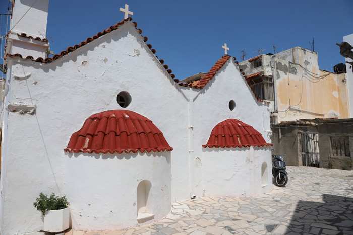 Kreta, Ierapetra, Kirche Aféntis Christós mit Glockenturm - mittelmeer-reise-und-meer.de