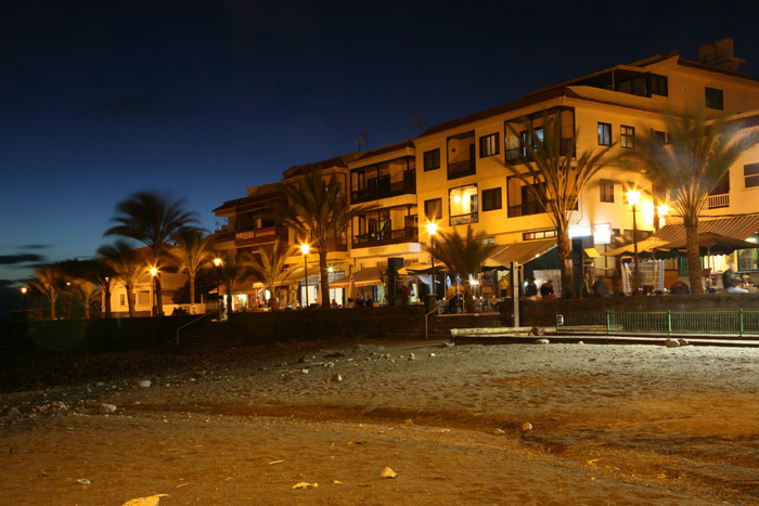 La Gomera, La Playa, Promenade bei Nacht - mittelmeer-reise-und-meer.de