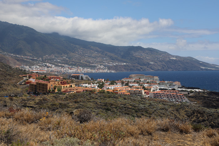 La Palma, Mirador del Aeropuerto, Blick auf Los Cancajos und Santa Cruz - mittelmeer-reise-und-meer.de La Palma, Mirador del Aeropuerto, Blick auf Los Cancajos und Santa Cruz - mittelmeer-reise-und-meer.de