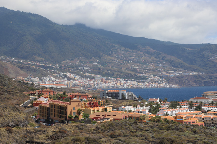 La Palma, Mirador del Aeropuerto, Blick auf Los Cancajos und Santa Cruz - mittelmeer-reise-und-meer.de