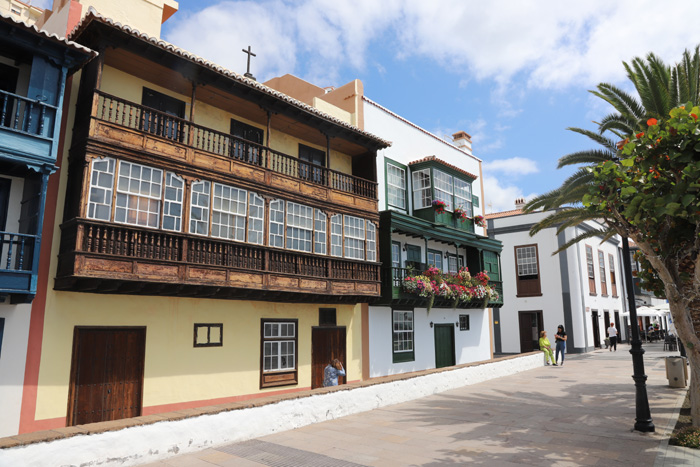 La Palma, Santa Cruz de La Palma, Avendia Maritima 50, 46, 44 - mittelmeer-reise-und-meer.de