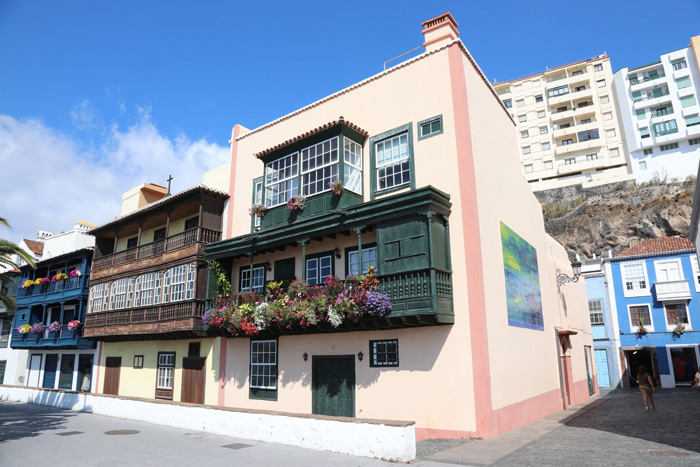 La Palma, Santa Cruz de La Palma, Avendia Maritima 50, 46, 44 - mittelmeer-reise-und-meer.de