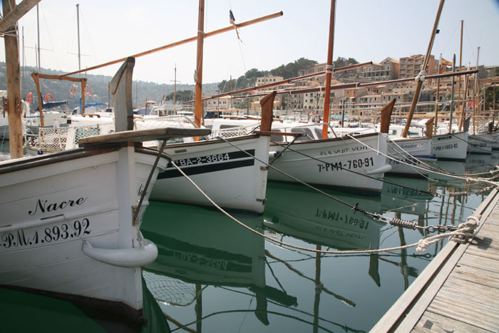 Mallorca, Port de Soller, Fischerboote, Hafen, Promenade - mittelmeer-reise-und-meer.de