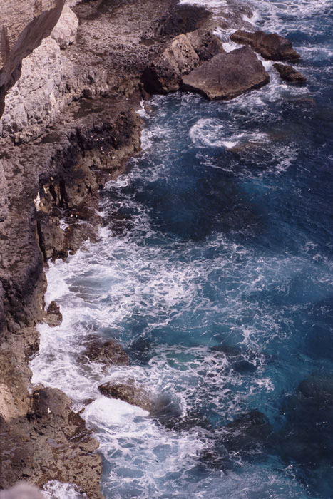 Malta, Blaue Grotte, Steilküste, Abgrund - mittelmeer-reise-und-meer.de