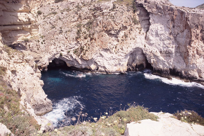 Malta, Blaue Grotte, Steilküste, Höhlen - mittelmeer-reise-und-meer.de