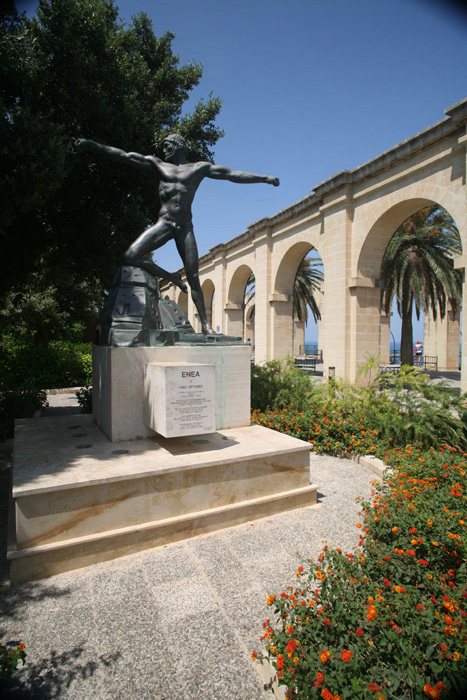 Malta, Valletta, Lower Barrakka Gardens, Statue - mittelmeer-reise-und-meer.de