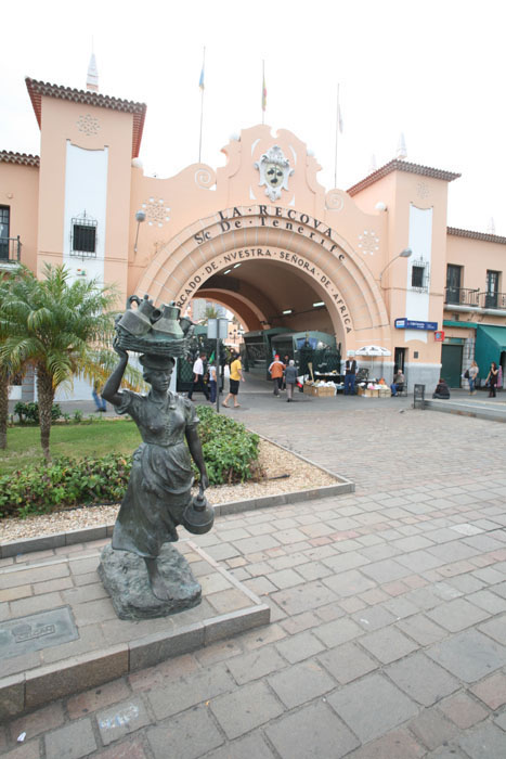 Teneriffa, Santa Cruz, Mercado Nuestra Señora de Africa, Eingang - mittelmeer-reise-und-meer.de