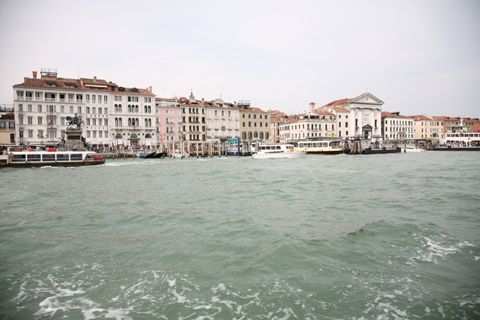 Venedig, Wasserbus-Rundfahrt, Riva degli Schiavoni am Canal Grande (10) - mittelmeer-reise-und-meer.de